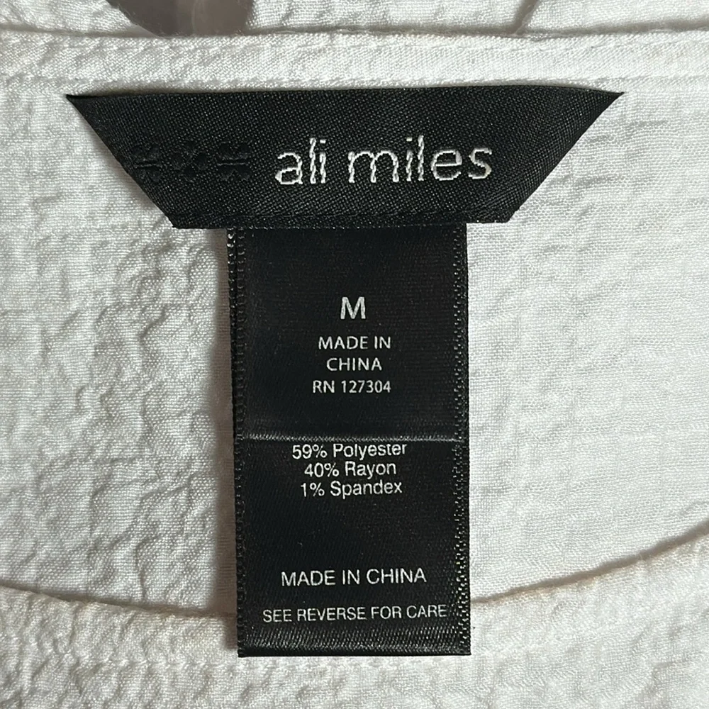 ALI MILES Asymmetrical Tunic Blouse w/ Contrasting Detail WHITE-BLACK / MEDIUM - Picture 12 of 13